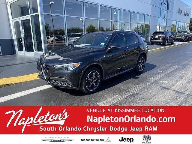 2022 Alfa Romeo Stelvio