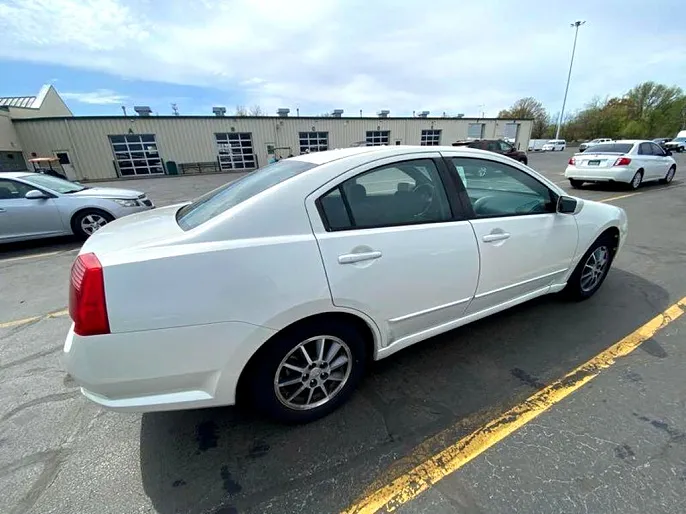 2004 Mitsubishi Galant
