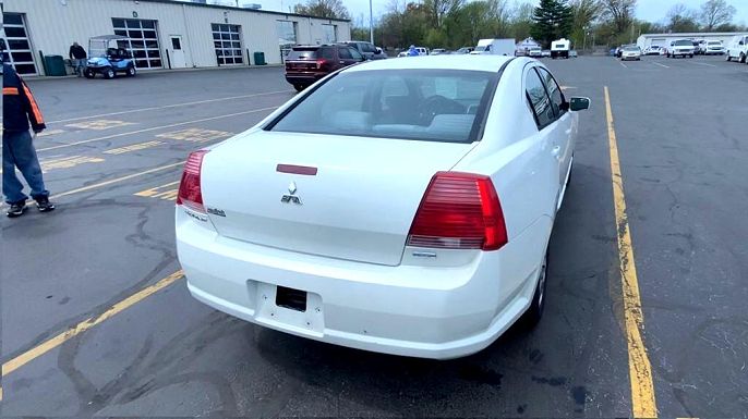2004 Mitsubishi Galant