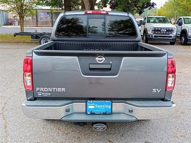 2019 Nissan Frontier SV image 2