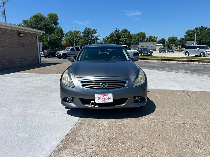 2010 Infiniti G37