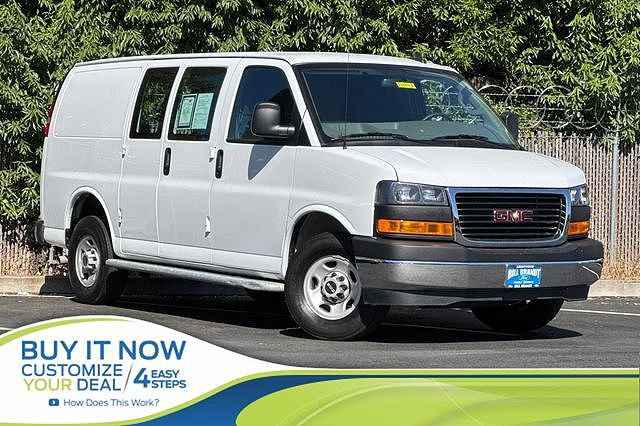 2023 GMC Savana