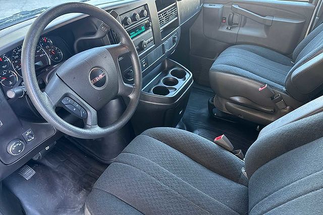 2023 GMC Savana