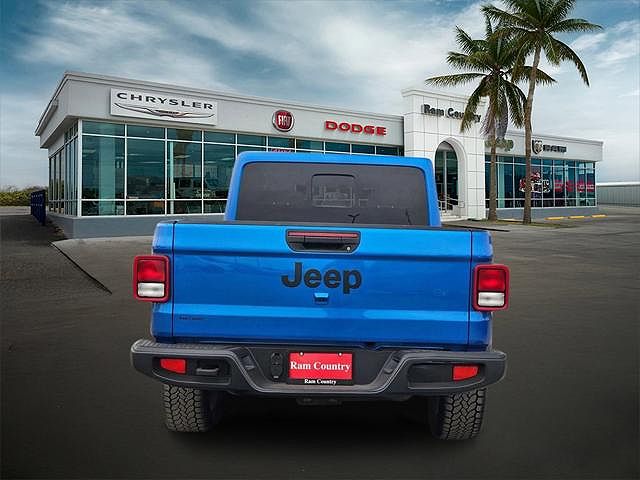 2025 Jeep Gladiator