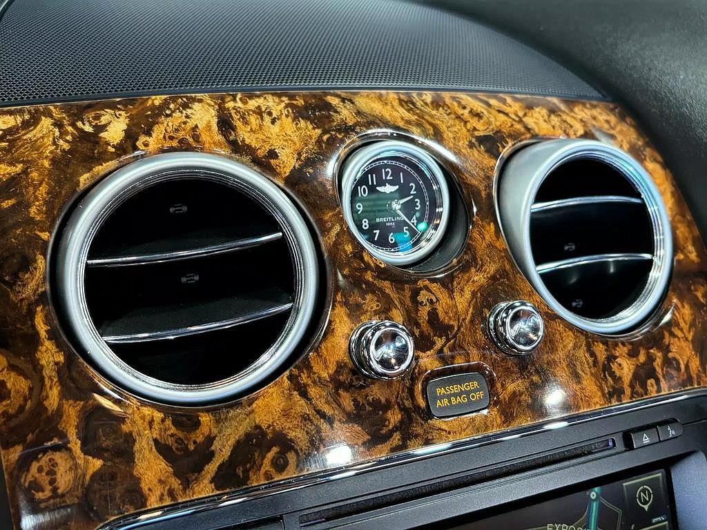 2015 Bentley Continental GT image 31