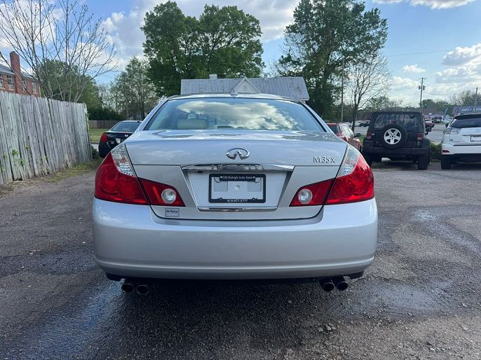 2006 Infiniti M35