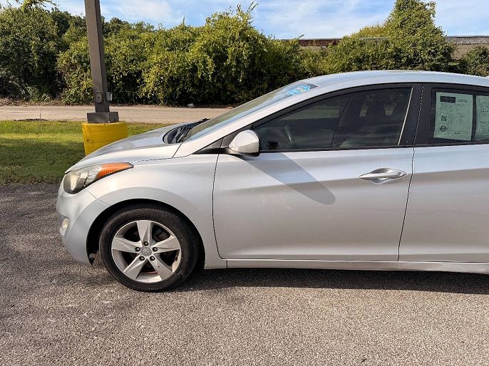 2012 Hyundai Elantra