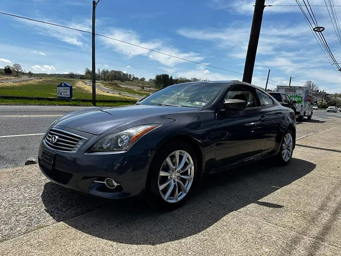 2011 Infiniti G37