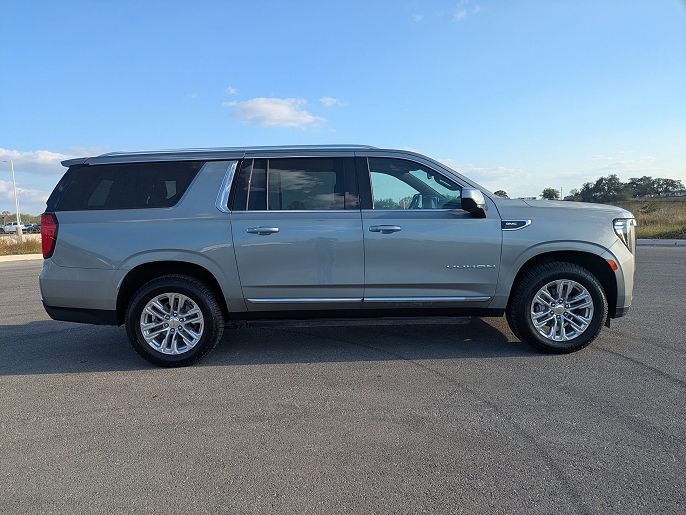2023 GMC Yukon XL