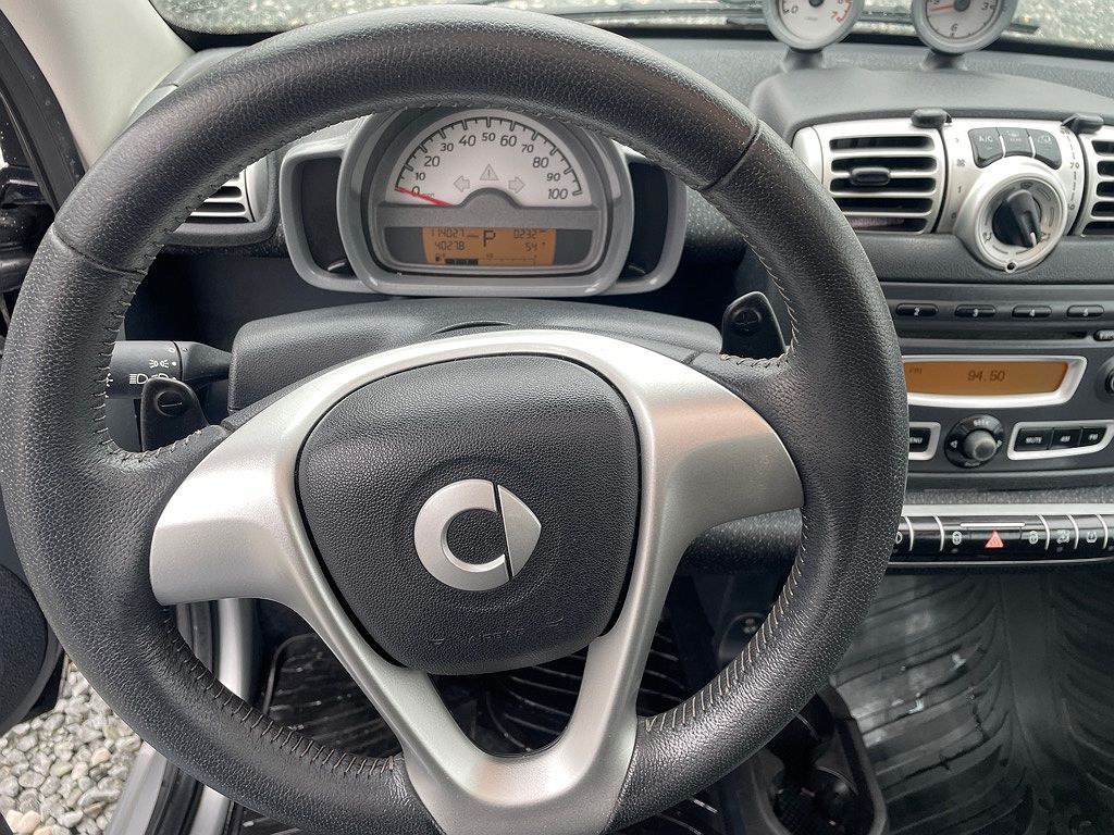 2009 Smart Fortwo Pure image 15