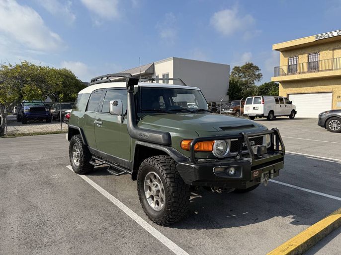 2013 Toyota FJ Cruiser