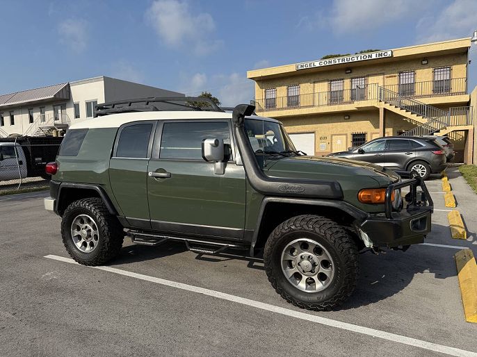 2013 Toyota FJ Cruiser