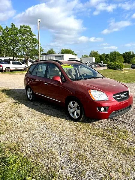2008 Kia Rondo