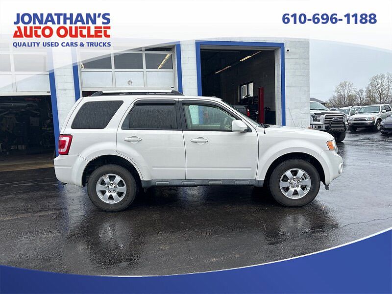 2010 Ford Escape Limited image 5