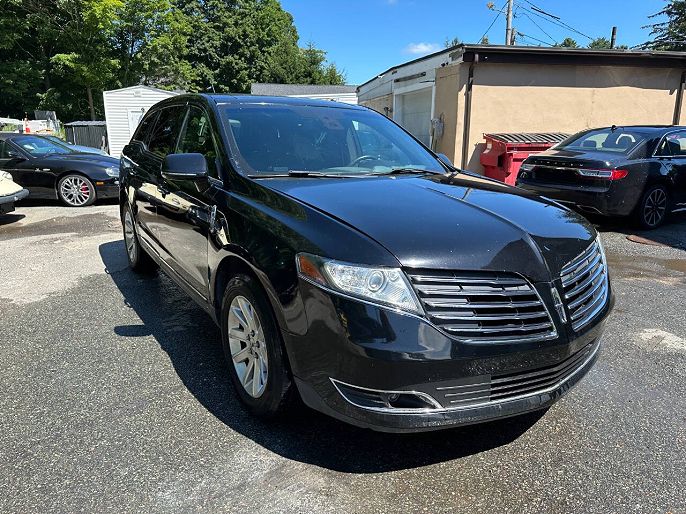 2017 Lincoln MKT