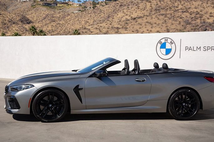 2022 BMW M8