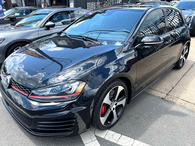 2016 Volkswagen Golf