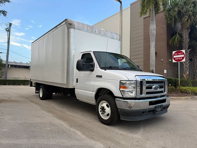 2021 Ford Econoline