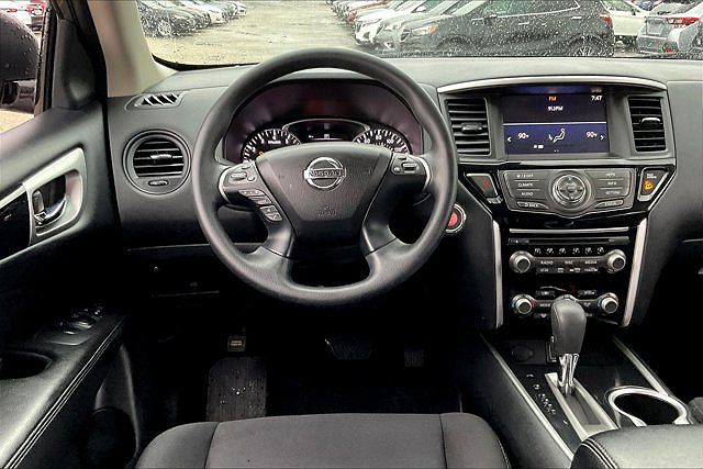 2019 Nissan Pathfinder S image 4