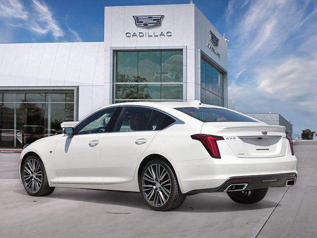 2023 Cadillac CT5 Premium Luxury image 3