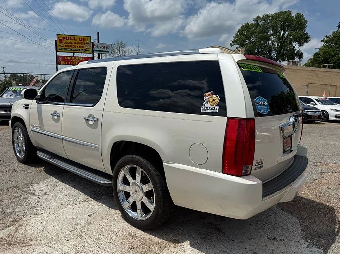 2011 Cadillac Escalade