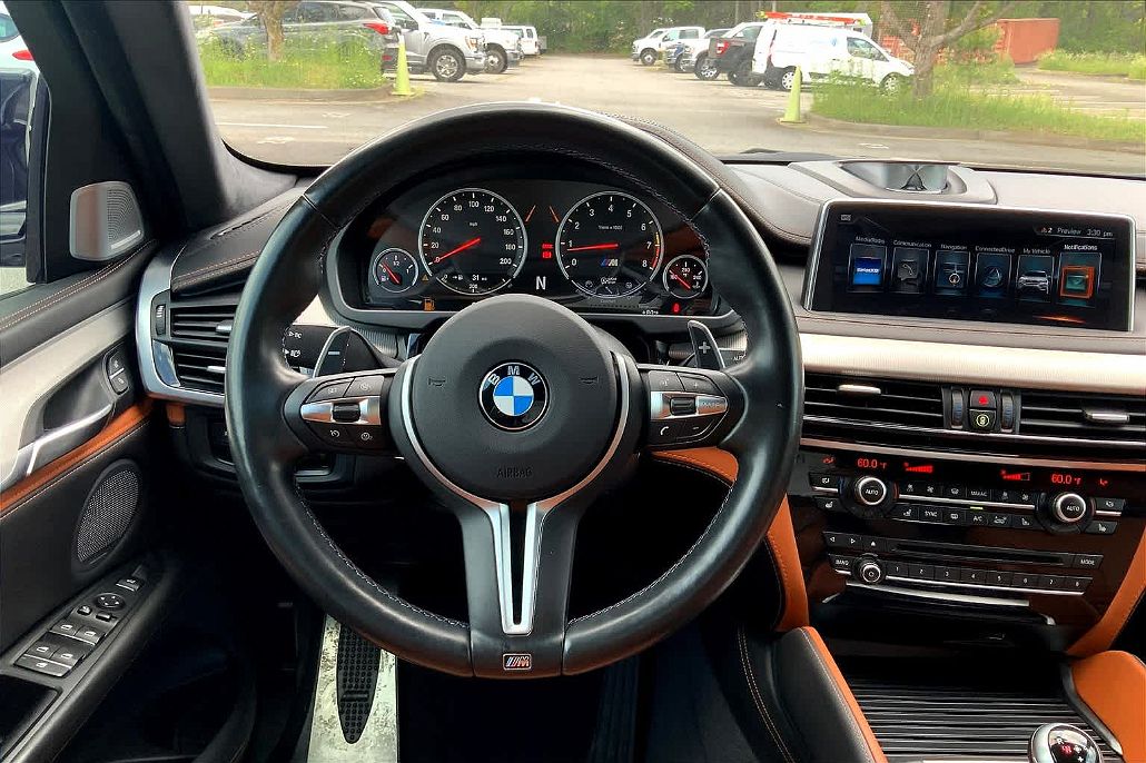 2017 BMW X6 M image 4