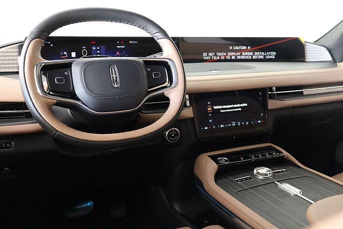 2026 Lincoln Navigator L