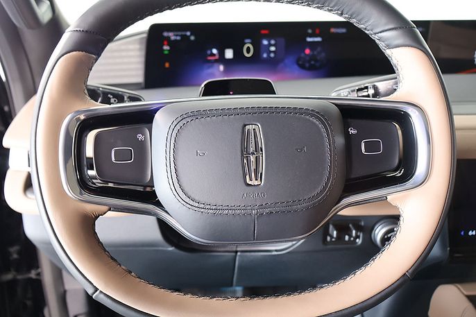 2026 Lincoln Navigator L