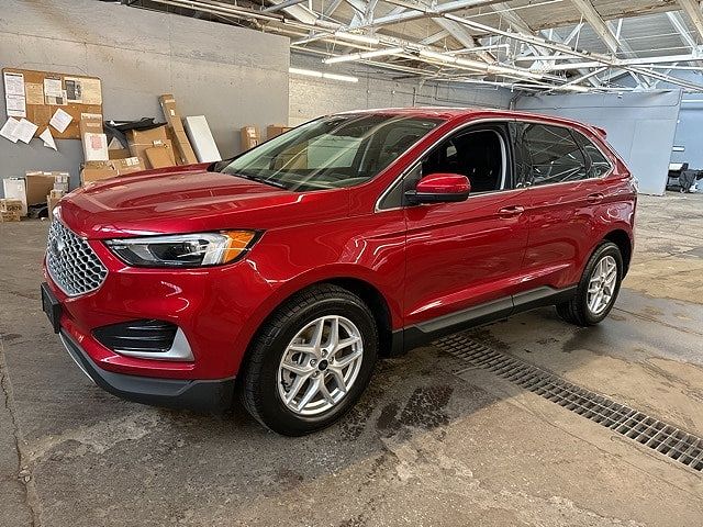 2023 Ford Edge