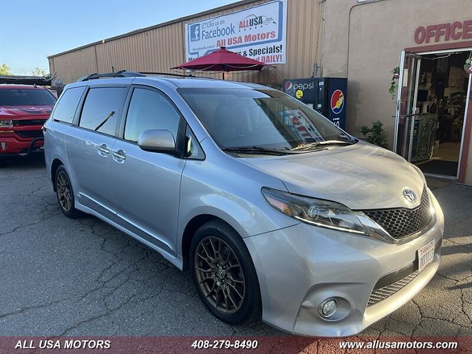 2015 Toyota Sienna