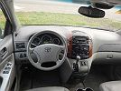 2004 Toyota Sienna XLE image 5