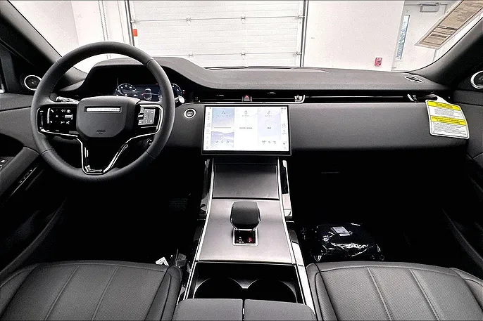 2026 Land Rover Range Rover Evoque