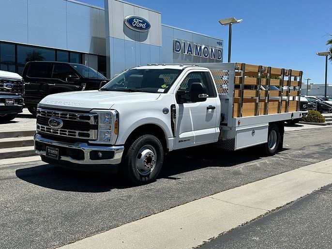 2025 Ford F-350