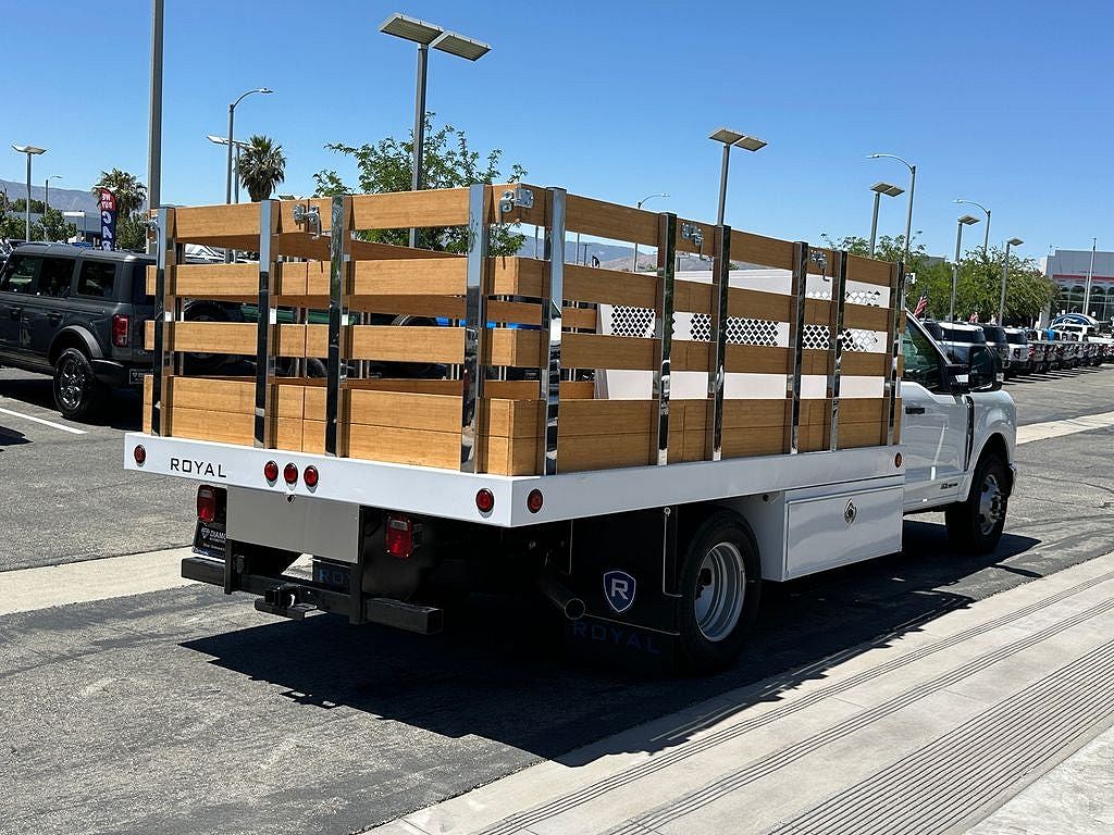 2025 Ford F-350