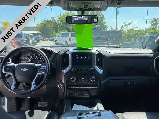 2020 Chevrolet Silverado 2500HD LTZ photo 9