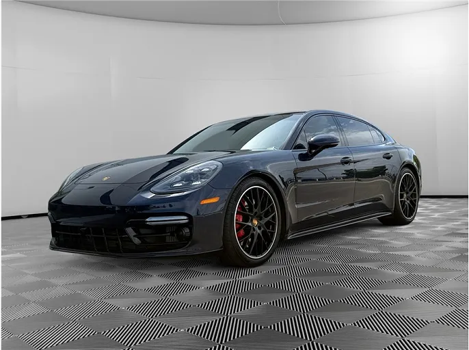 2018 Porsche Panamera