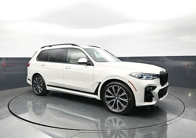 2021 BMW X7