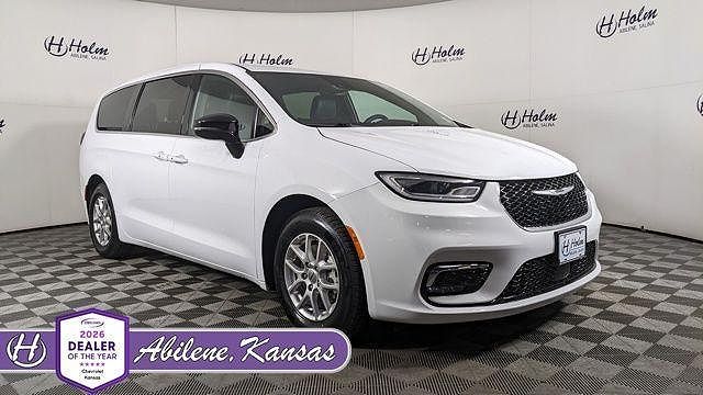 2025 Chrysler Pacifica