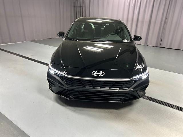 2025 Hyundai Elantra