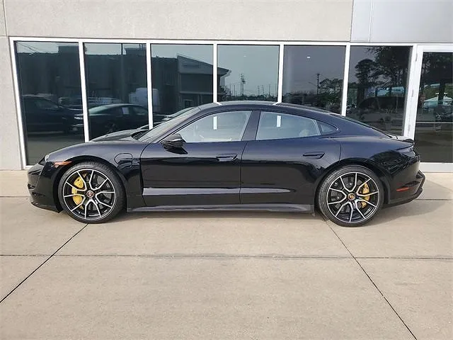 2023 Porsche Taycan