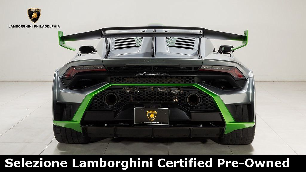 2023 Lamborghini Huracan STO image 5