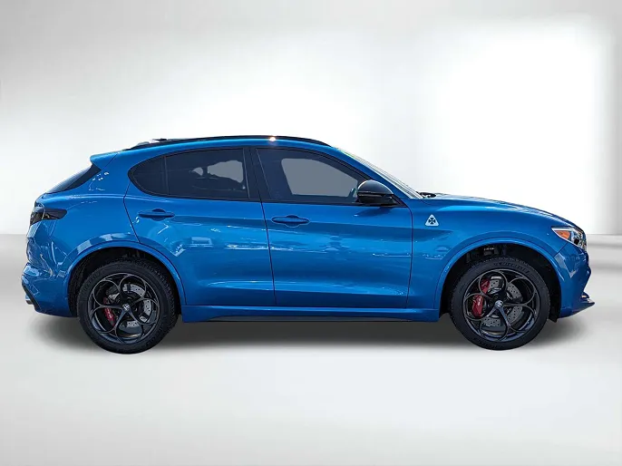 2022 Alfa Romeo Stelvio