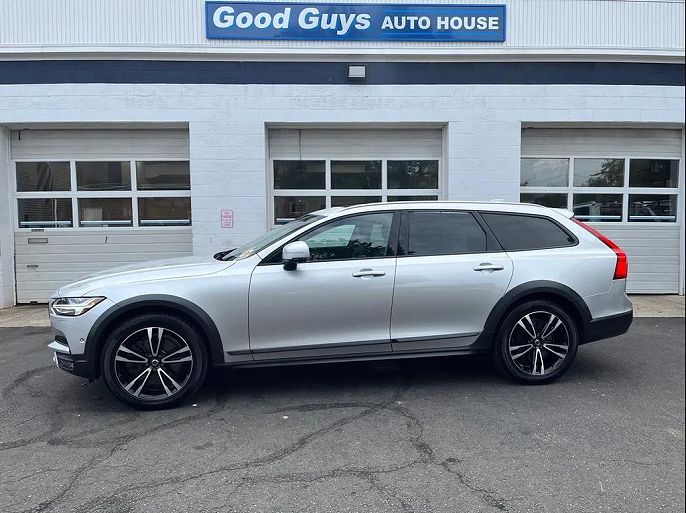 2018 Volvo V90