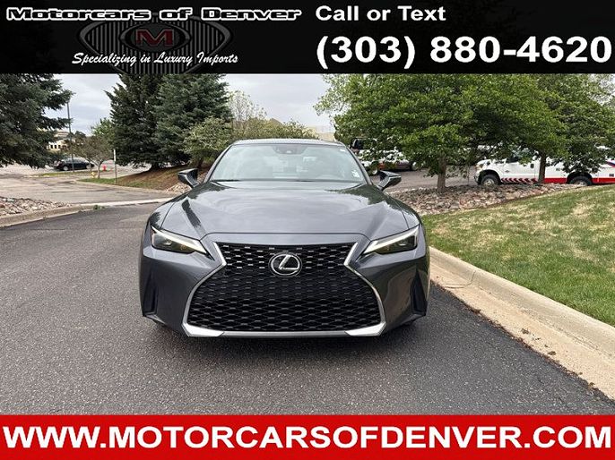 2021 Lexus IS