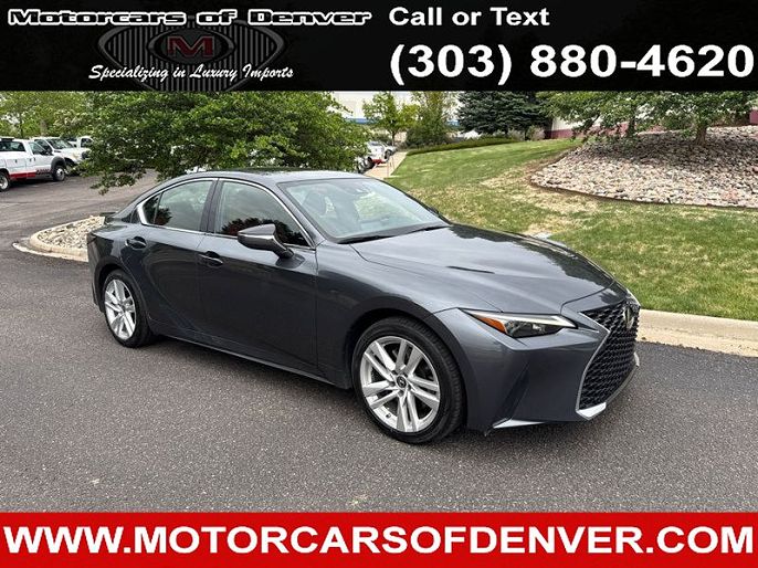 2021 Lexus IS