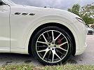 2017 Maserati Levante null image 34
