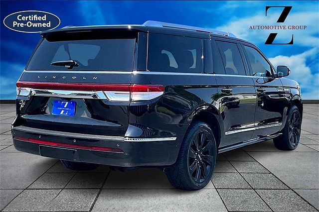2022 Lincoln Navigator L