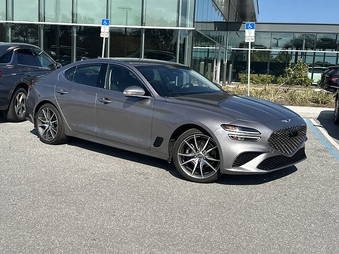 2023 Genesis G70