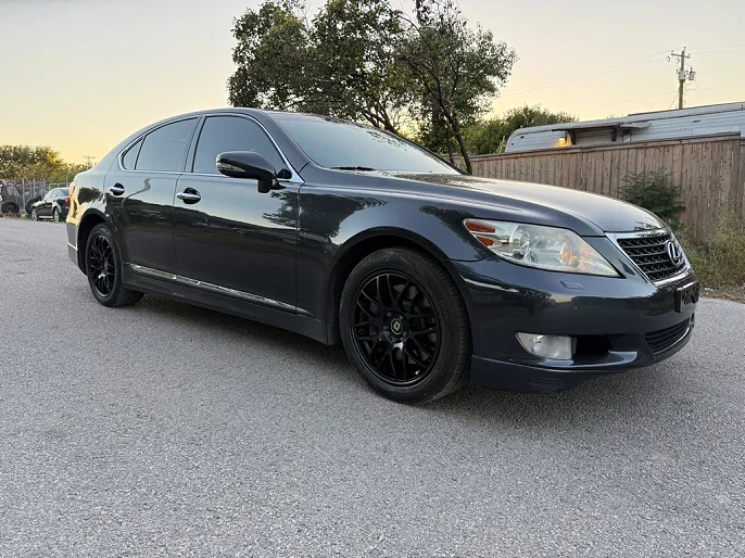 2011 Lexus LS