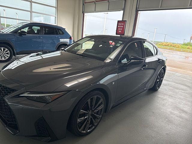 2023 Lexus IS